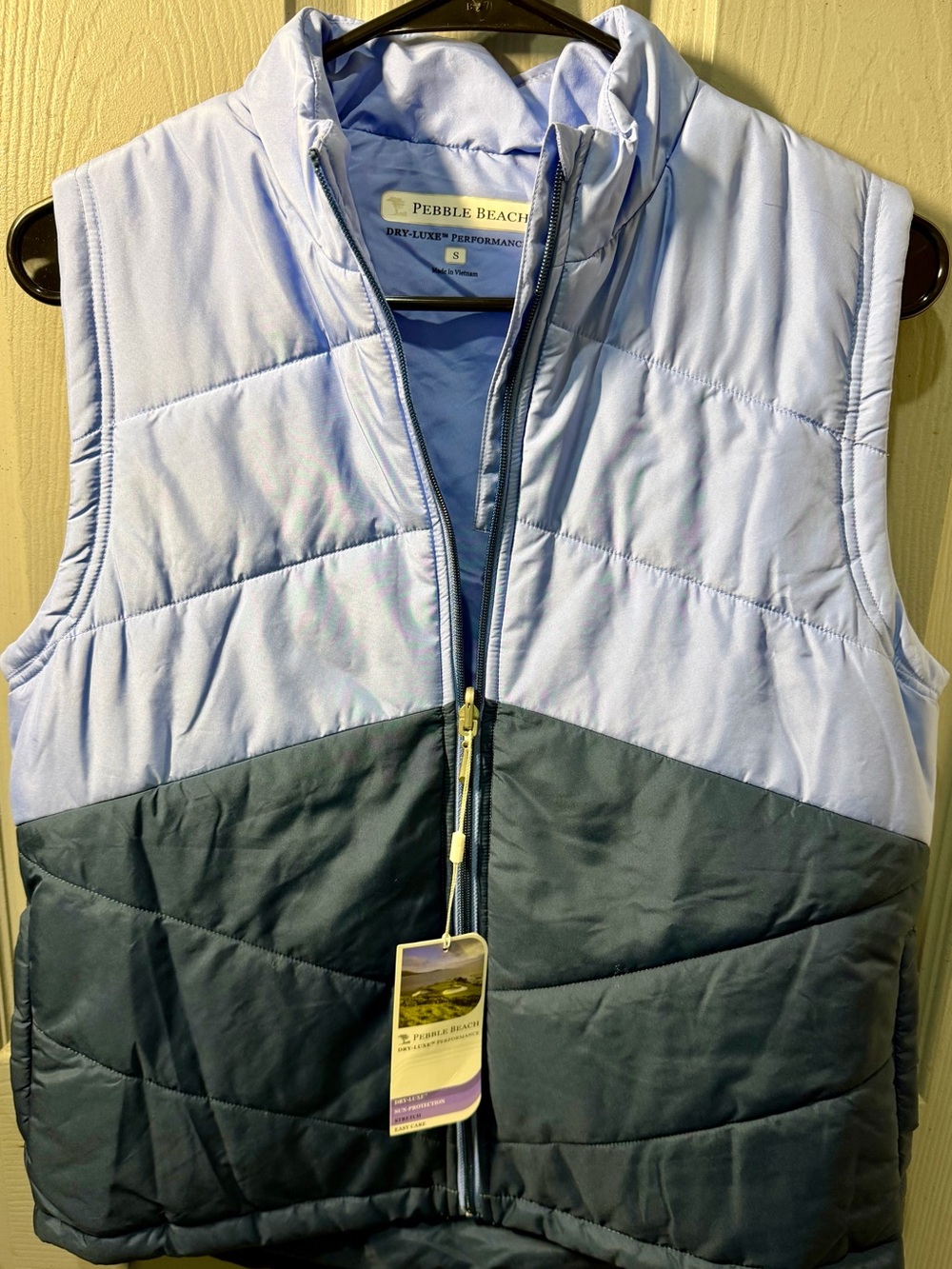Pebble Beach Men’s Two-Tone Quilted Vest - Light Blue & Dark Blue